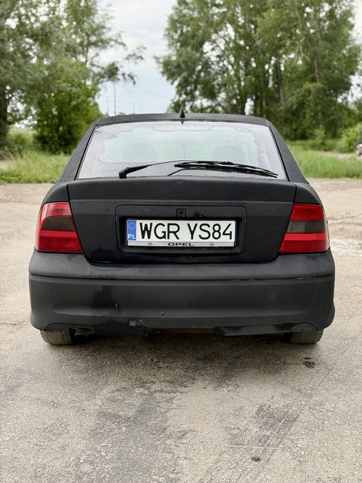 Opel Vectra B 2001г. 2.0 Дизель
