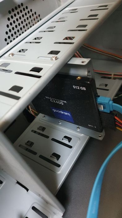 Komputer stacjonalny Windows 10