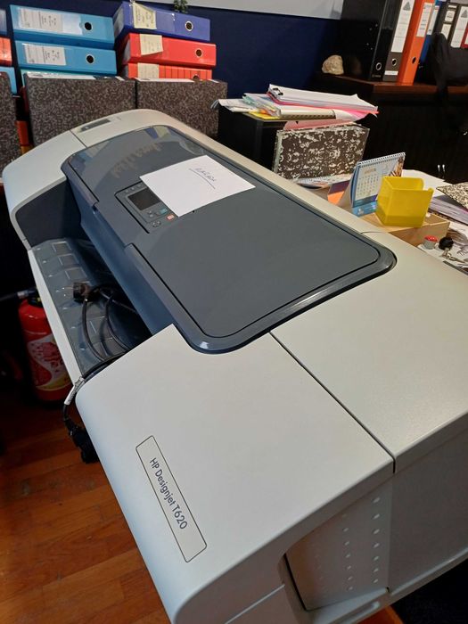 Ploter HP Designjet T620 para peças