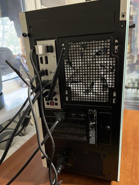 Продаю Ігоровий пк з монітором