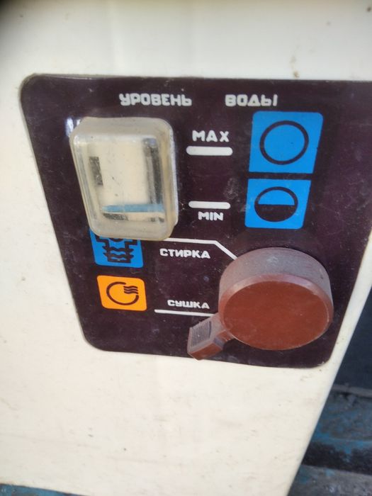 Машинки стиральные 2000грн