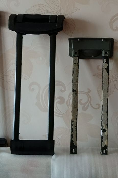 Висувні ручки для валіз.