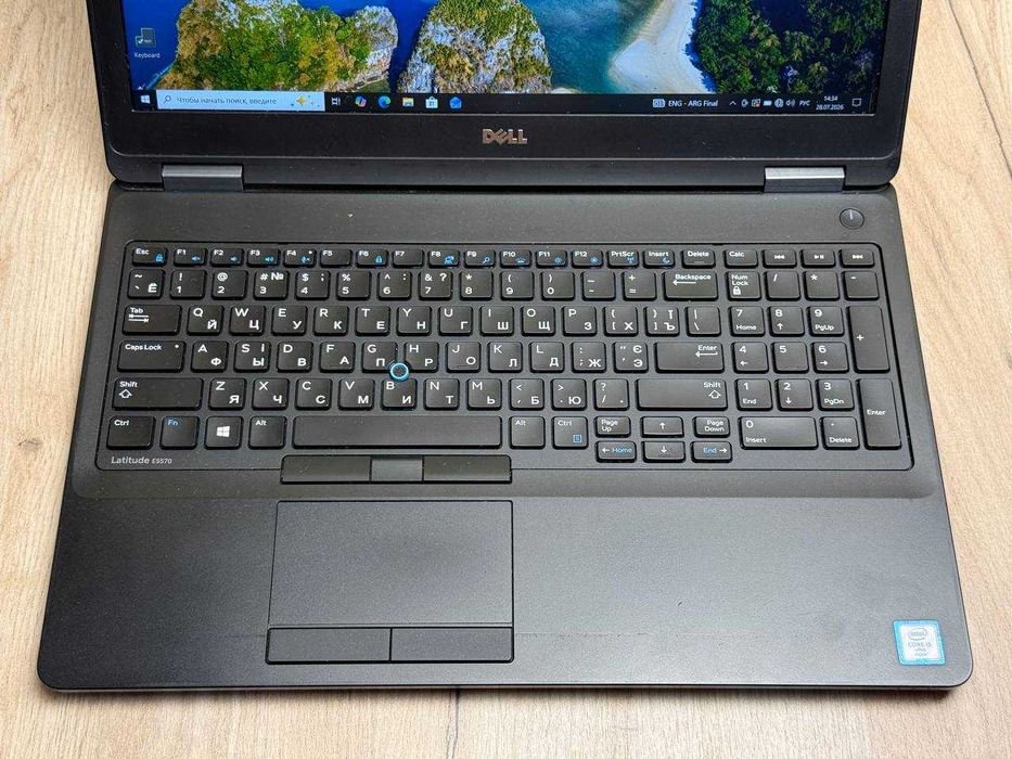 Dell Latitude E5570  15.6 FHDips | i5-6 | 8GB DDR4 | SSD120 | АКБ 3-4 ЧАСОВ
