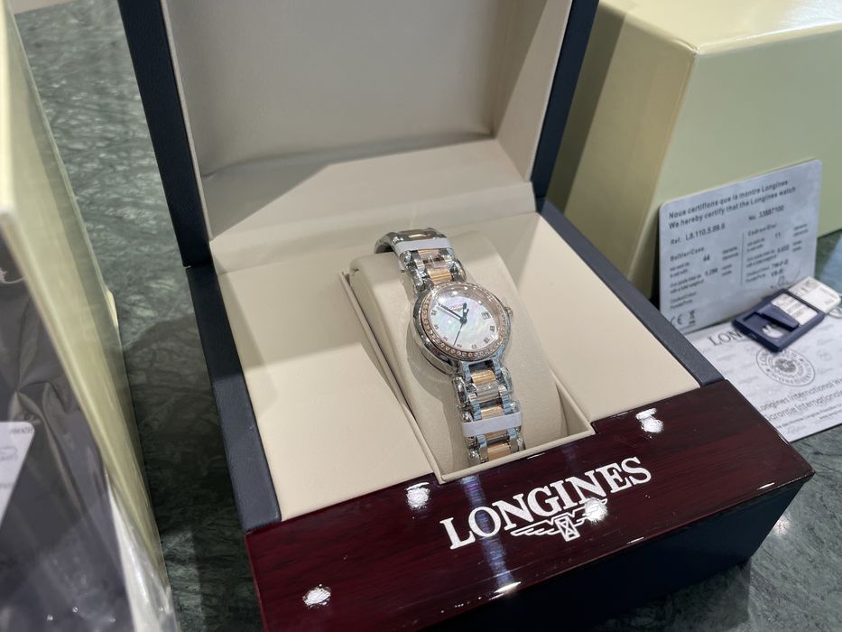 Longines PrimaLuna Diamantes