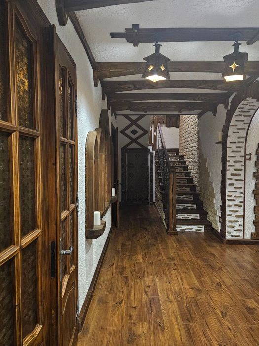 Продаж будинку Садгора