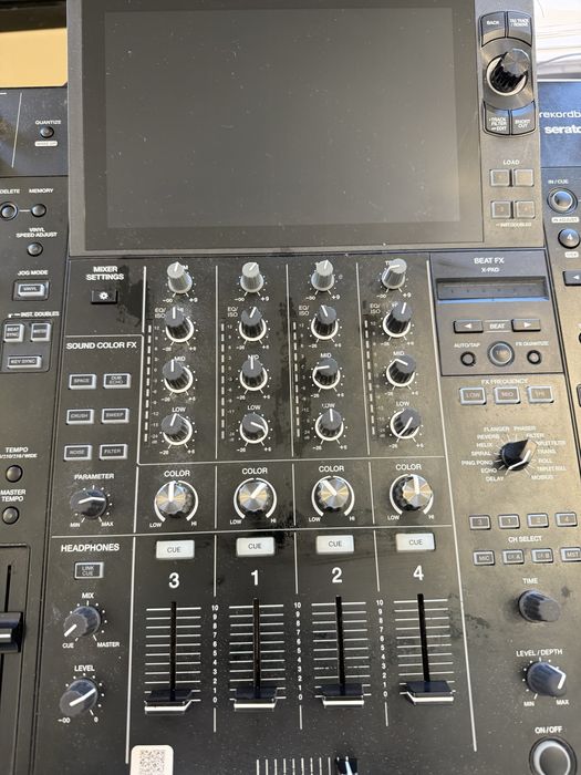 Controladora AlphaTheta XDJ-AZ