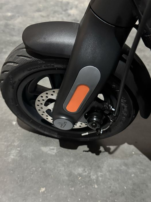 Trotinete Segway Ninebot F2E - novembro 2024
