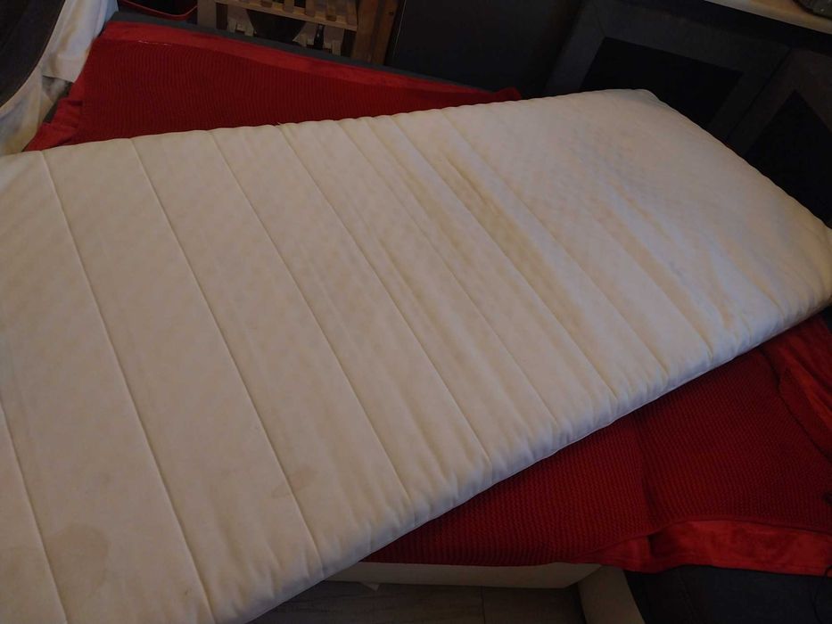 dwa materace ikea 90\200