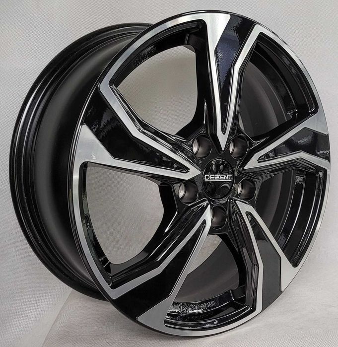 Felgi Dezent 18 Skoda Octavia 4 3 Audi A3 8P 8V Seat Leon 3 VW Golf 7