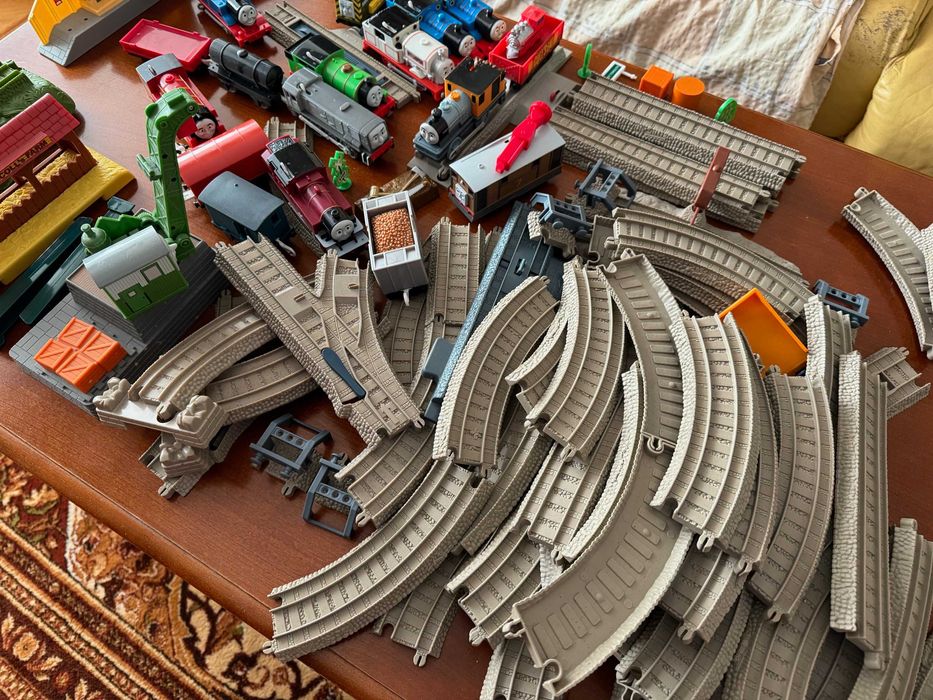 Tomek i przyjaciele zestawy kolejek, domki, bardzo dużo dodatków