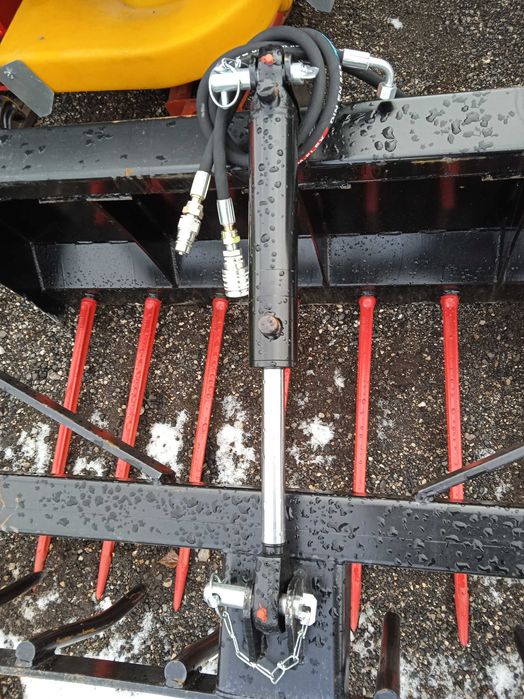 Widło-krokodyl Krokodyl nowy 1 siłownik 1,4M euro ramka