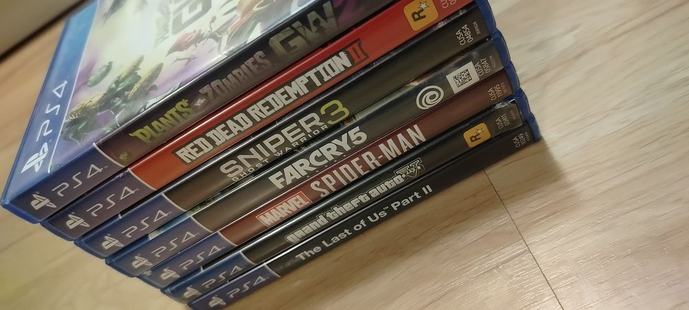 Zestaw gier PS4 7 sztuk