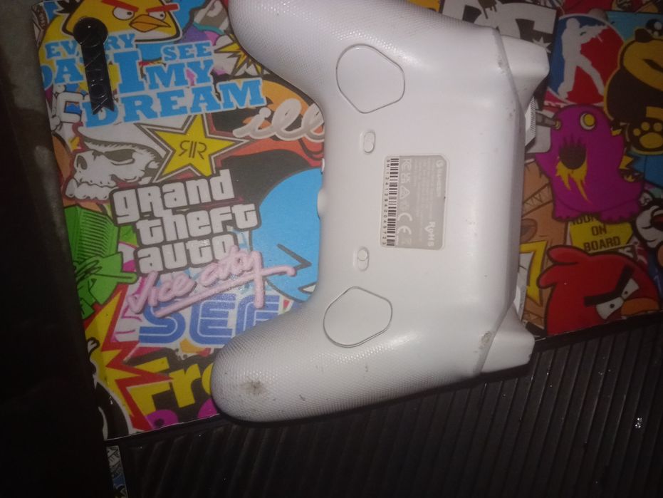 Xbox One modelo 1540.