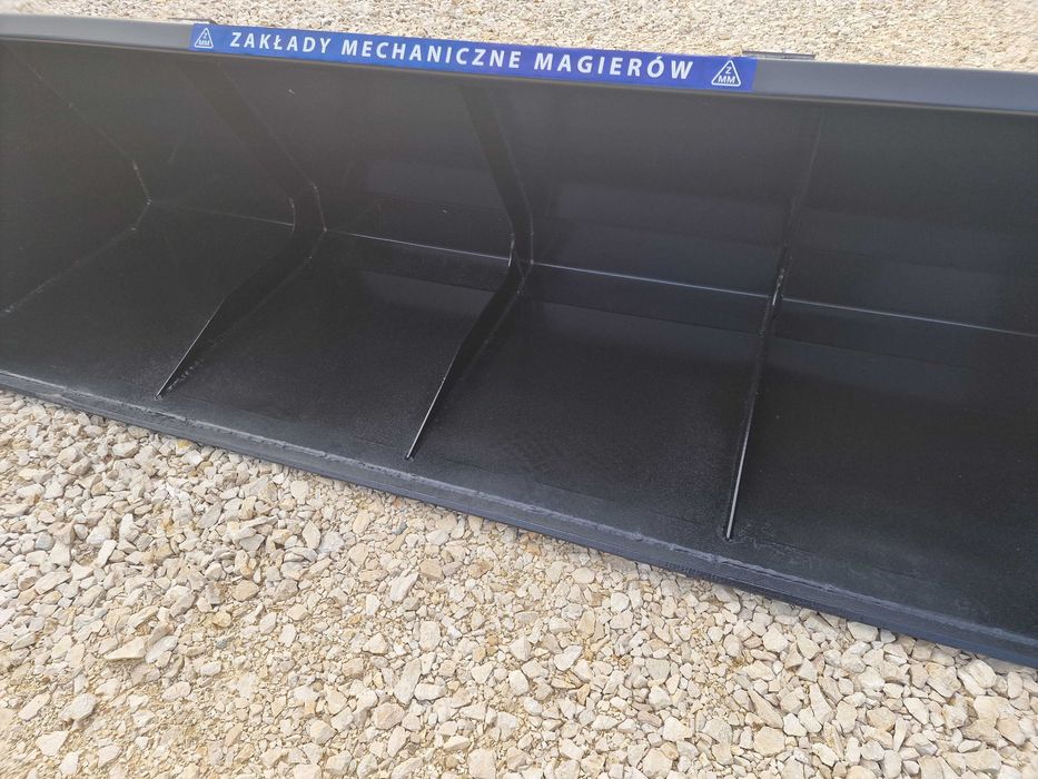 łyżka do ŁADOWACZA szufla DO TURA Szypa do ciągnika 2,2m WZMOCNIONA