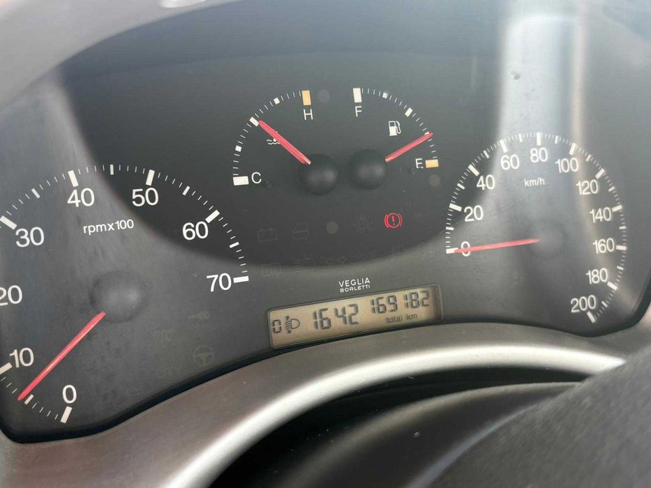 Fiat Punto 1.2 16V – Kit Abarth – Bom Estado!