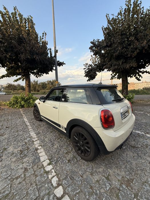 Mini Cooper One D foto 5