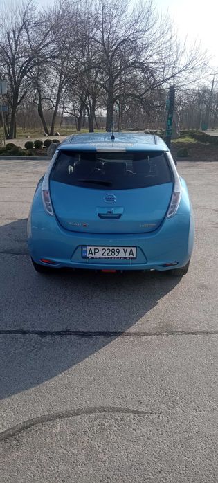 Nisan Leaf 24кВт 2012
