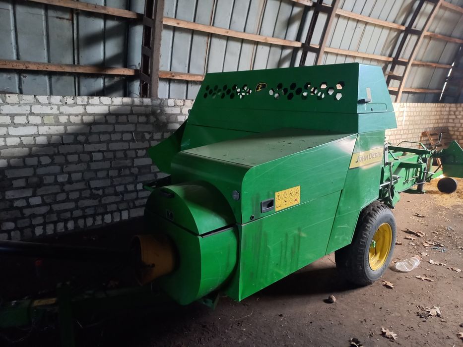 Прес підбирач John deere s160