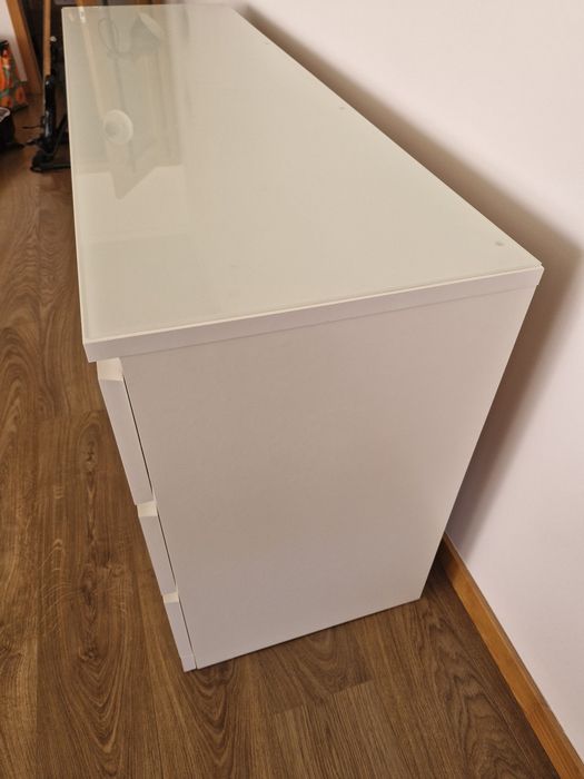 Móvel IKEA MALM 3+3 gavetas e vidro