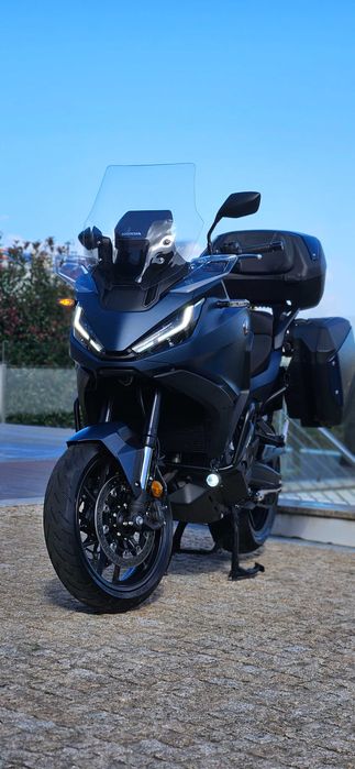 Honda NT 1100, de 07/2024, com 7.430 Km