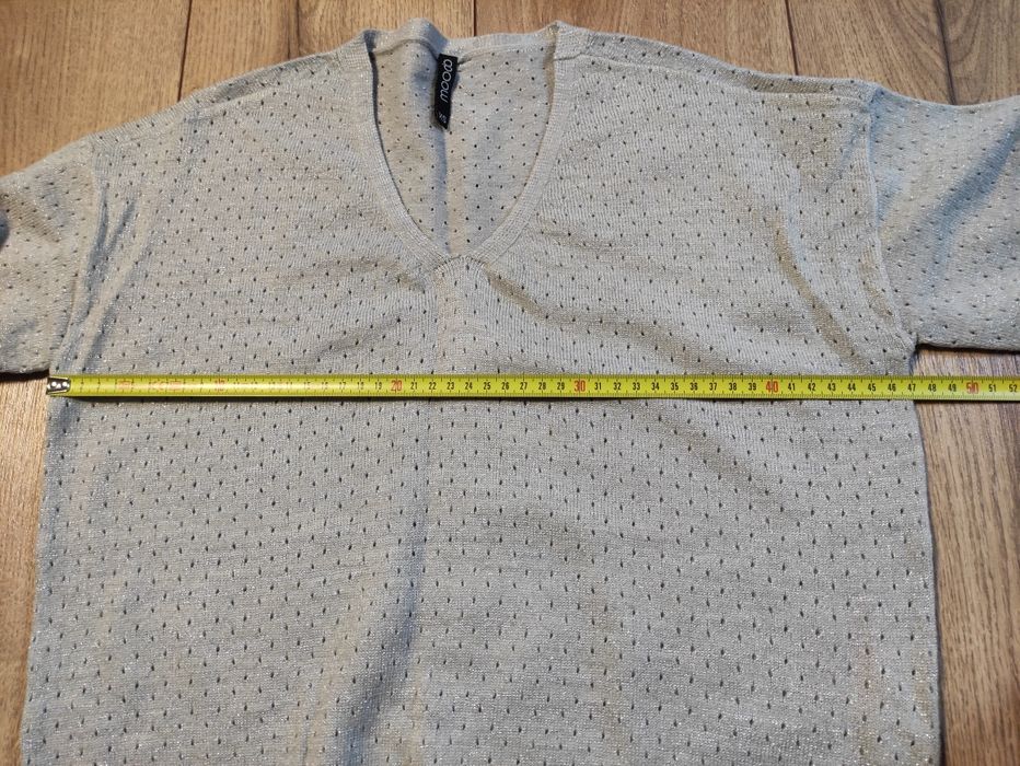 Bluzka/sweter z metaliczną nitką XS
