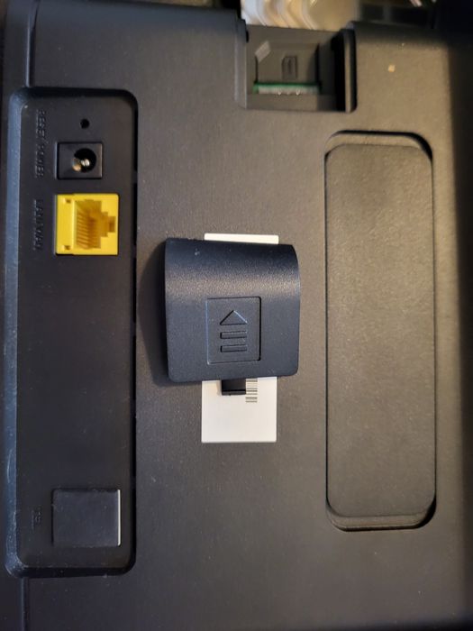 Huawei router  B320s 22