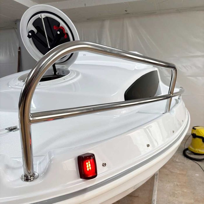 Gotowy biznes: produkcja łodzi DELFIN 435 – formy, kontakty know how