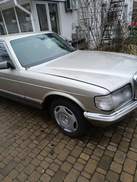 Mercedes w126 1984р