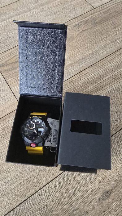 Zegarek Casio G-shock GA-700MT-1A9JF nowy