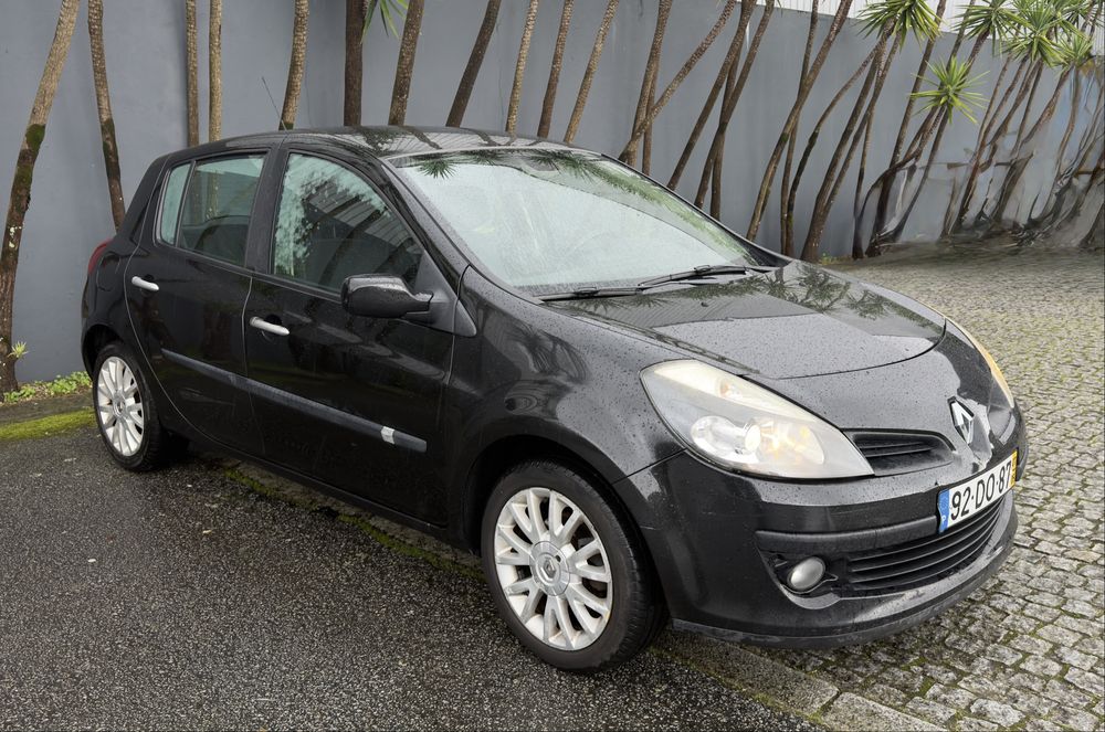 Renult Clio 1.5 DCI 75 CV Ano 2007 ( Selo Barato )