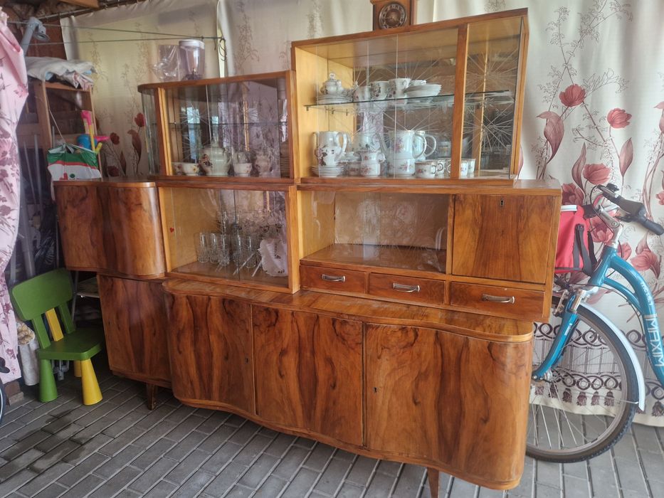 Kredens antyk vintage