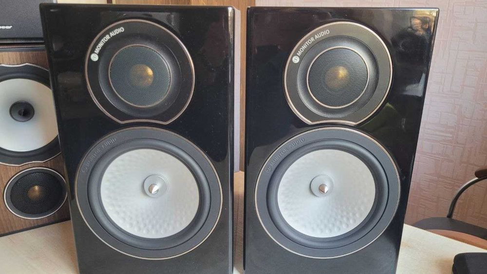 Полочная Акустика ВХ1  braun,MA BX1  black, Pioneer S-HM50  black