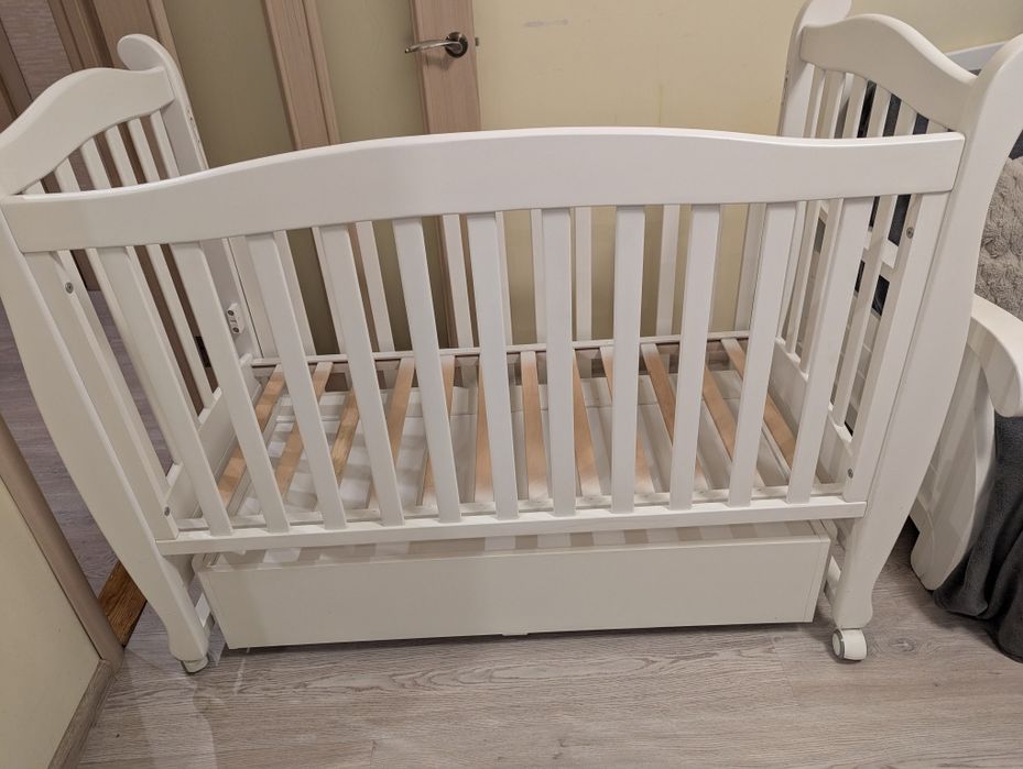 Дитяче ліжечко Верес