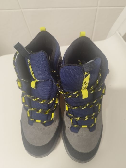 Botas impermeaveis Quechua N 35