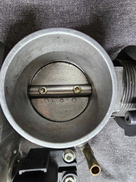 Przepustnica Vw Polo Golf IV 1.2 1.4 Benzyna