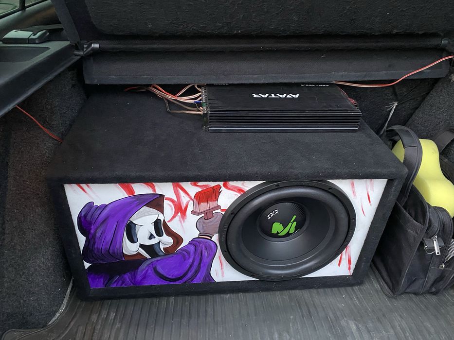 Продам сабвуфер machete с коробом