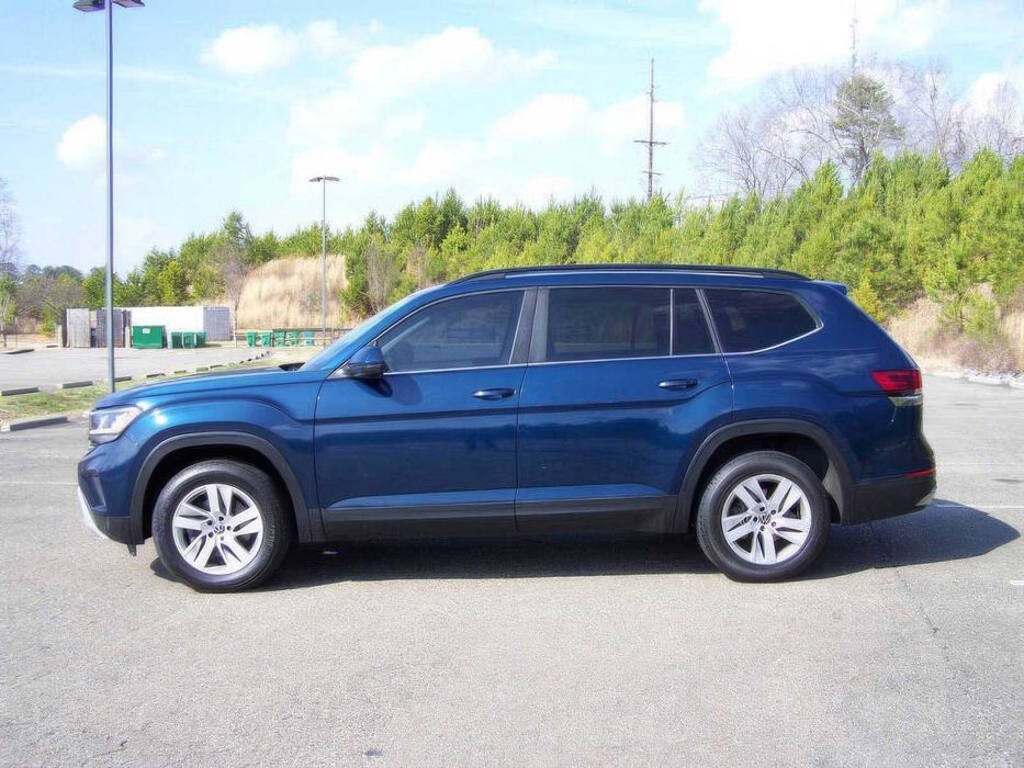 Volkswagen Atlas      2021