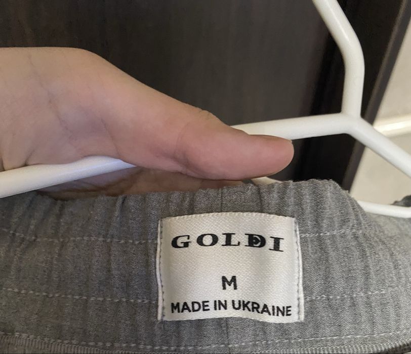 Серые брюки Goldi