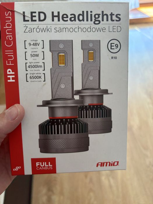 Żarówki samochodowe LED