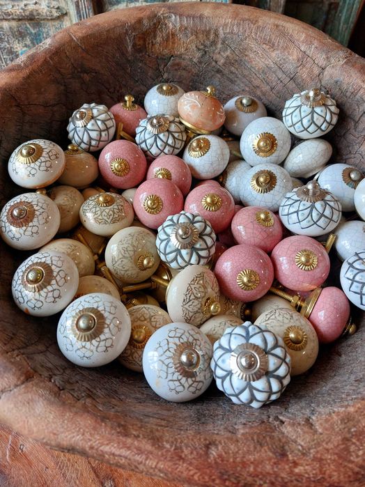 Puxadores para gavetas/ portas em porcelana