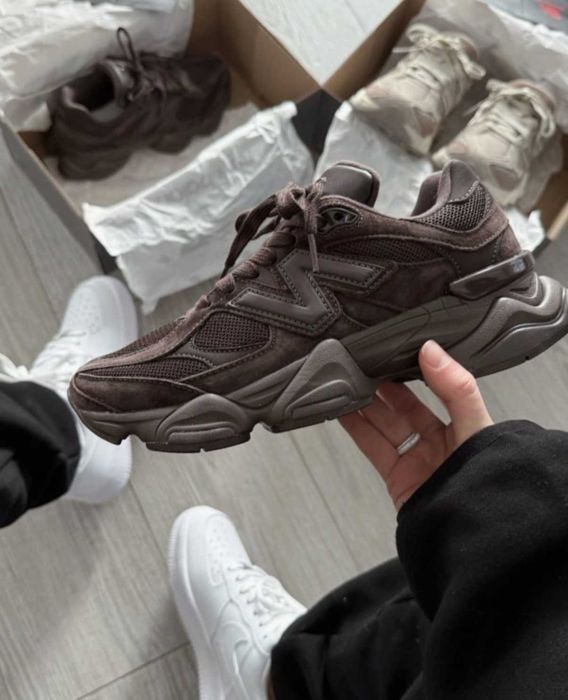 Buty|New Balance 9060 Chocolate Brown R.43