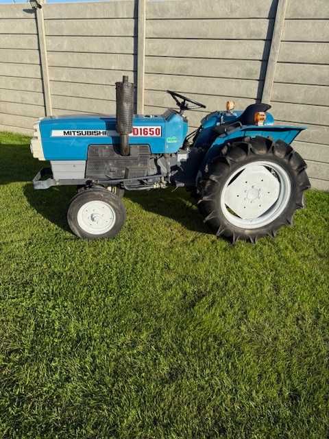 Mistubishi Traktor D1650 MT16A MT1600 4 CYLINDRY DIESEL