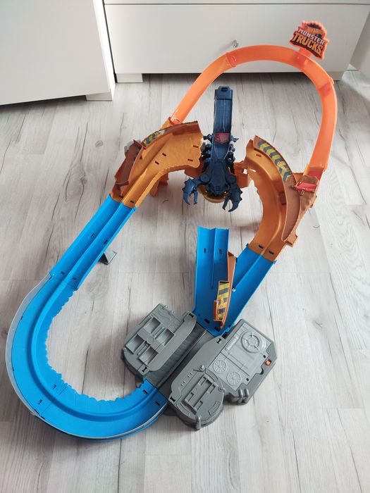 Tor Hot Wheels Atak skorpiona Skorpion