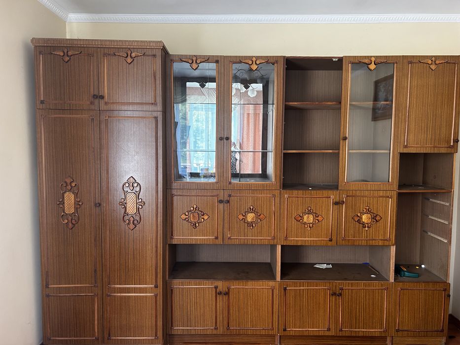 Шафа сервант стінка для вітальні