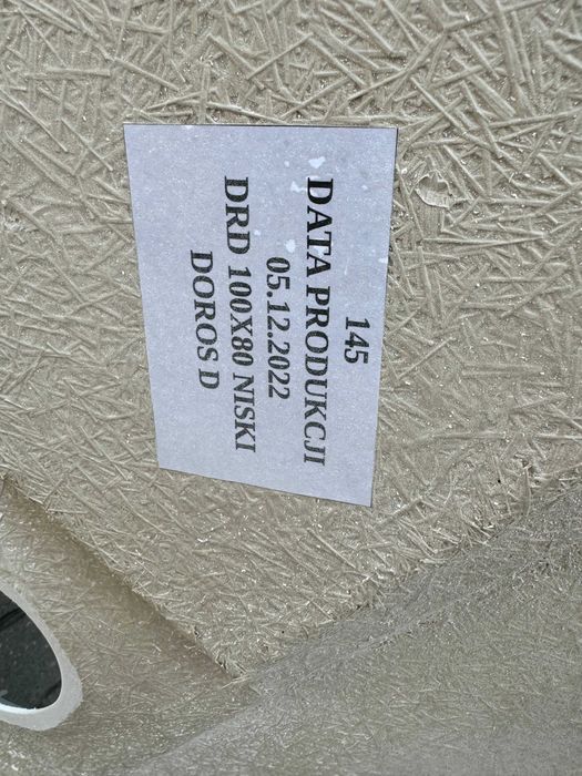 Brodzik akrylowy niski 100x80x5,5 Doros - 675 zł