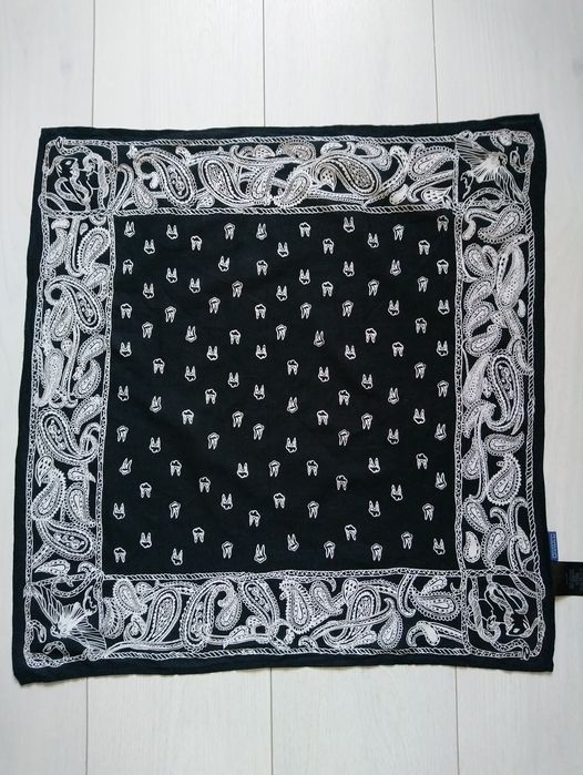 Бандана хустка для байкера стоматолога H&M