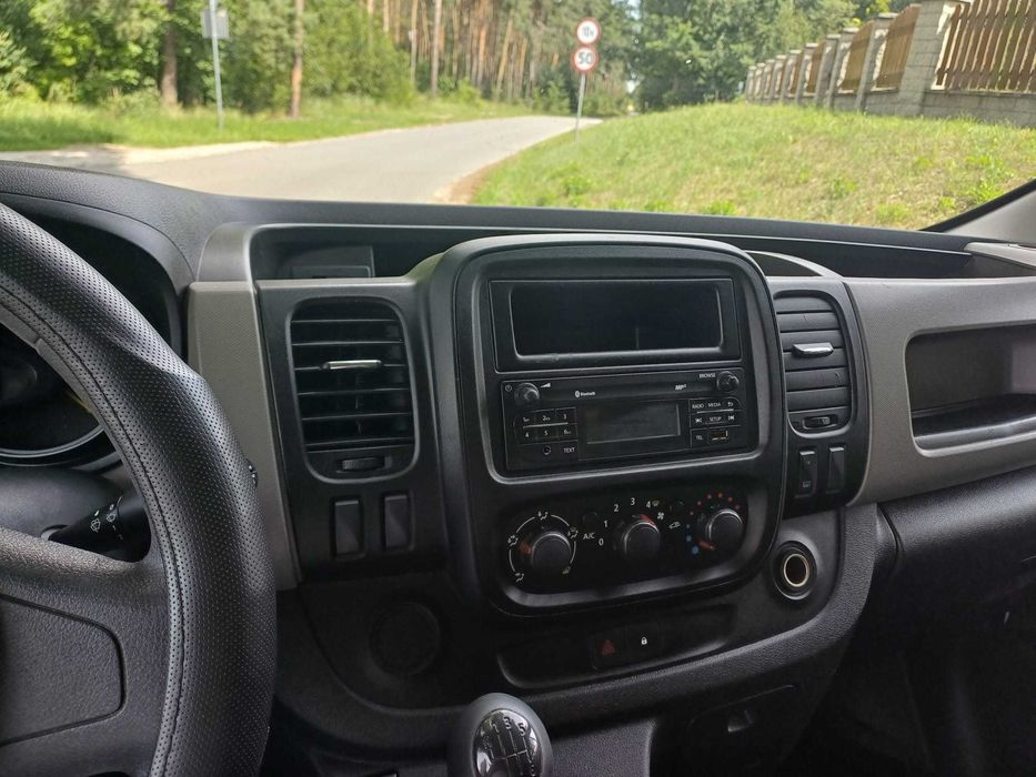 Sprzedam Renault Trafic 2014