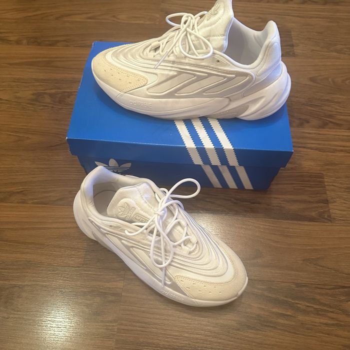 Кросівки Adidas Ozelia 8 розмір