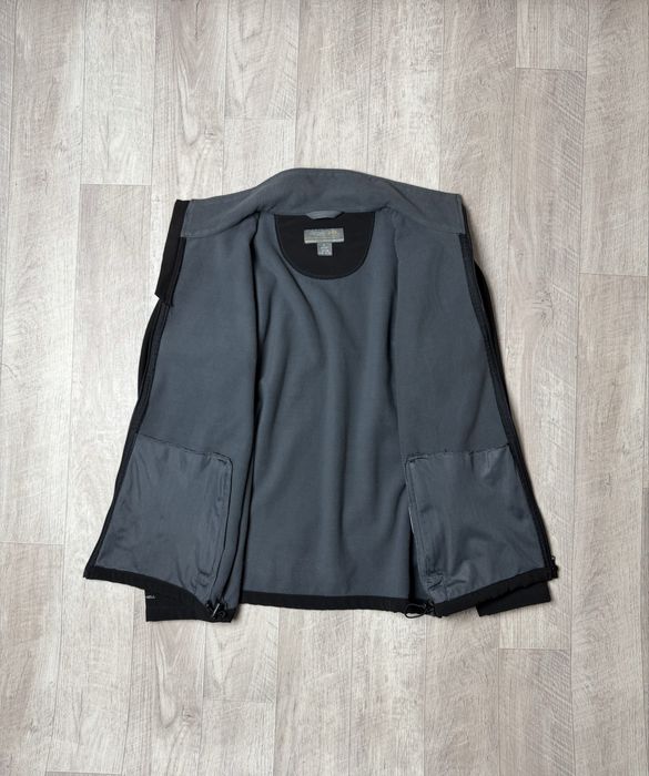 Ветровка Regatta Softshell размер L оригинал треккинговая чёрная tnf