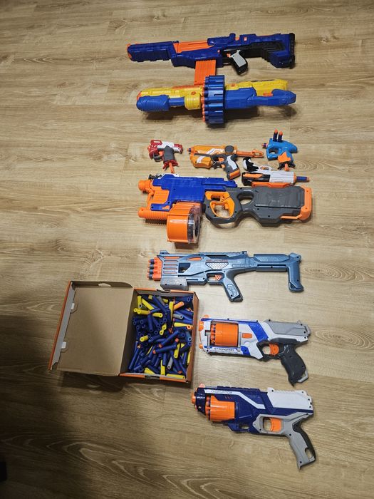 Zestaw pistoletów nerf